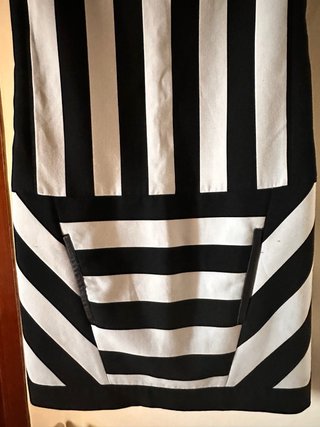 Vestido Maje Talla S Rayas Blanco y Negro