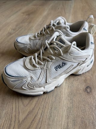 Lote 3 pares zapatillas Adidas y Fila T36