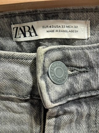 Bermudas vaqueras Zara, talla 42