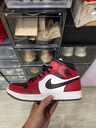 Jordan 1 Mid Black Toe Original