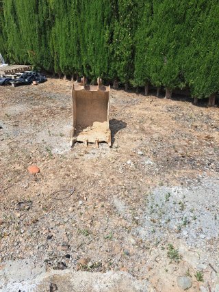 Cazo 60cm para JCB 3CX