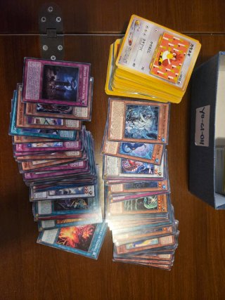 Lotto carte Pokemon e Yu-Gi-Oh!