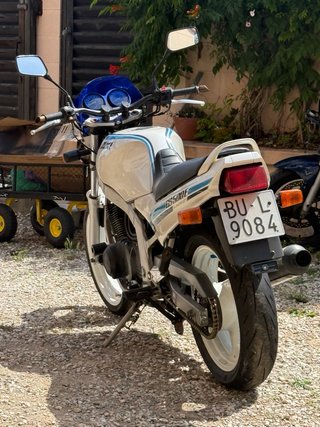Suzuki GS500E Slingshot 1989