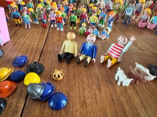 Playmobil figuras y casas