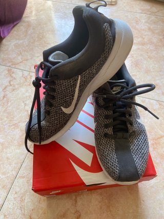 Zapatillas Nike Talla 37.5
