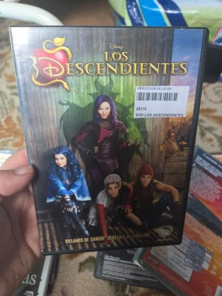 Pack 7 Películas DVD: Nemo, Descendientes, La Roca