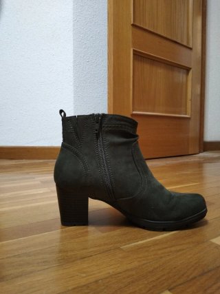 Botines tacón