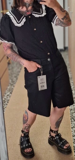 Bermuda Stradivarius efecto piel Talla 38 NUEVA