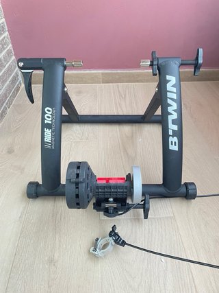 Rodillo bici entrenamiento btwin
