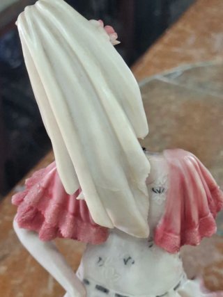 Rara scultura Auro Belcari donna spagnola flamenco