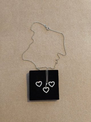 Conjunto Corazón Colgante y Pendientes