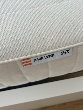 Cama IKEA MALM con colchón y cajones
