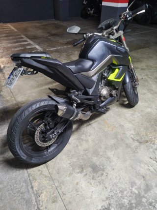 Zontes U125 Negra y Amarilla