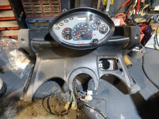 Cuadro de instrumentos Kymco Gran Ding 125