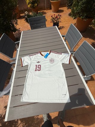Camiseta España Lamine Yamal 19 Adidas Talla M