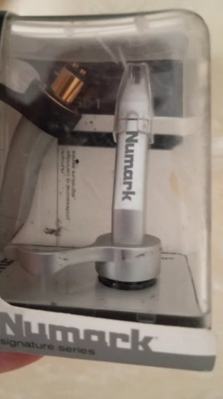 Dos Numark CC1 Cápsulas Profesional y regalo una +