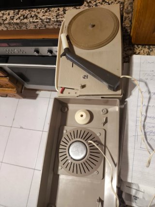 Tocadiscos Vintage Philips All Transistor