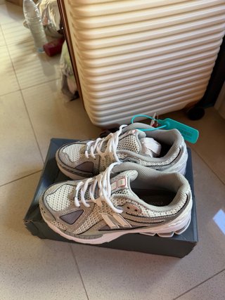 Zapatillas New Balance 1906R Plata/Blanco