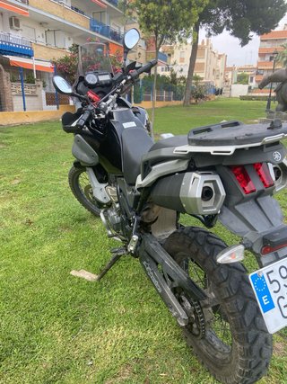 Yamaha XT 660 Tenere Negra/Gris