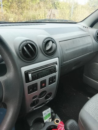 Dacia Logan 2006