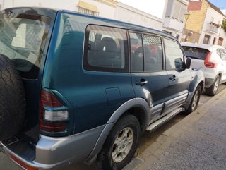 Mitsubishi Montero 2000