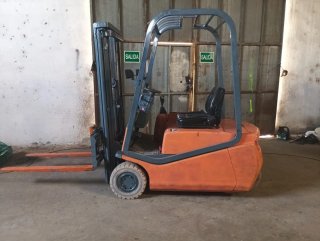 Carretilla Eléctrica BT 1600 KG Triciclo