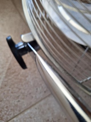 Ventilador Itthon Metálico Plateado