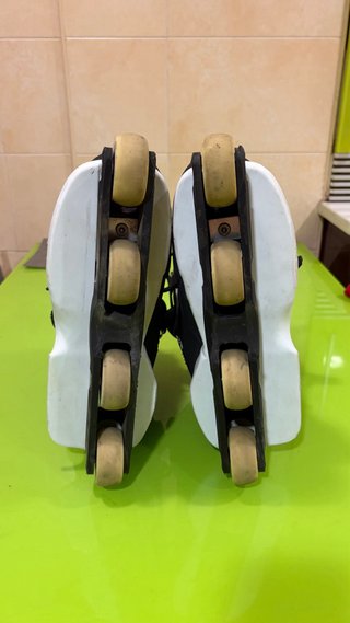 Patines Freestyle Negro/Blanco Poco Uso