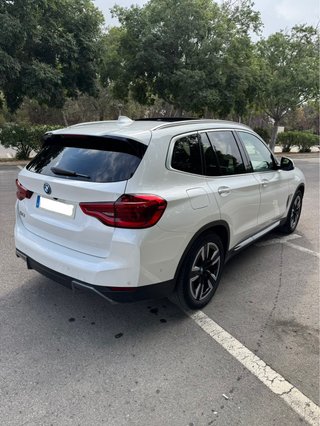 BMW iX3 2021