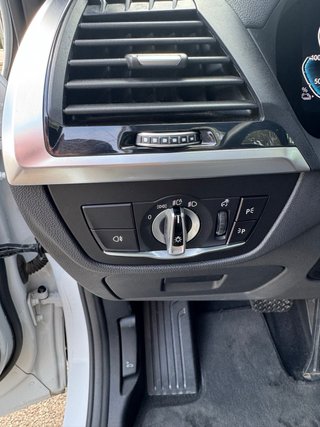 BMW iX3 2021
