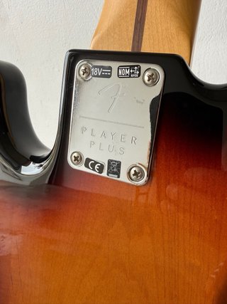 Fender Player Plus Jazz Bass V PF 75 Aniversario