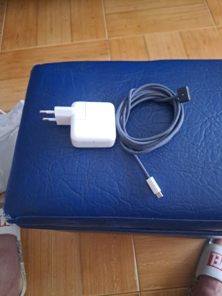 Adaptador USB-C Apple Mat