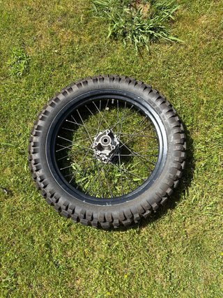 Rueda trasera moto 49cc