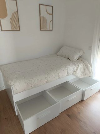 NUEVO - Cama 90x190 con 3 cajones + Colchón