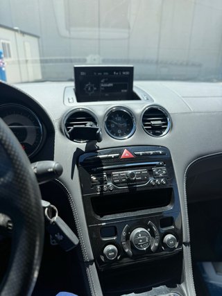 Peugeot RCZ 2015 thp 200