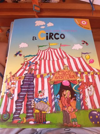 LIBROS-POP-UP LA CASA ENCANTADAS
