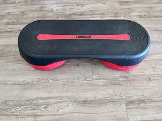 Step Les Mills