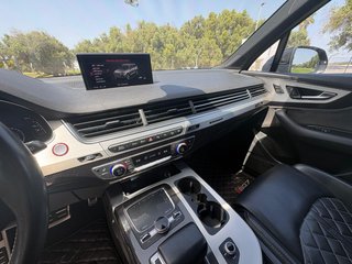 Audi SQ7 2018