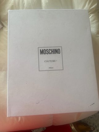 Sneakers Moschino Couture autenticas . T39