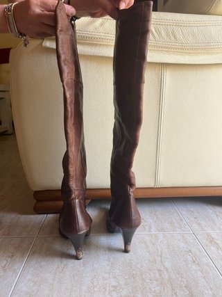 Botas altas efecto piel marrones