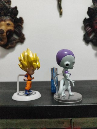 Goku y Freezer Dragon Ball Gashapon