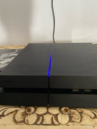 Consola Sony PS4 Negra