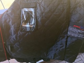 Chaqueta de moto negra