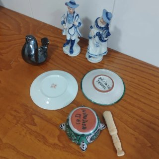 Conjunto figuras cerámica y metal
