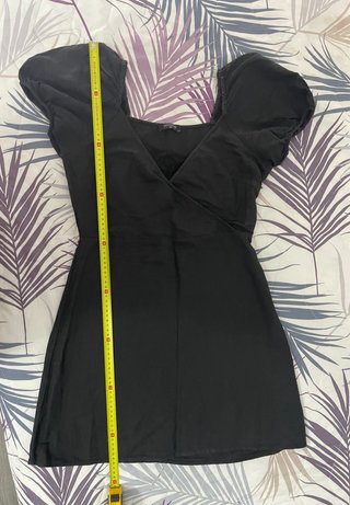 Vestido negro Systemaction manga corta T36