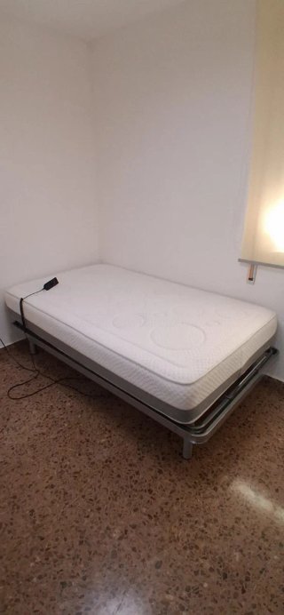 Cama articulada con colchón