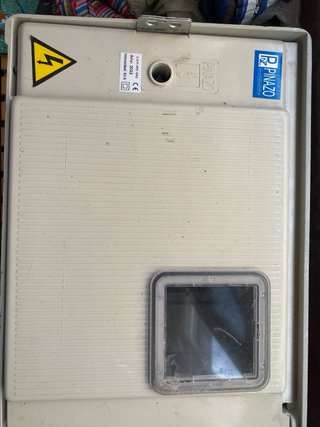 Cuadro Eléctrico General + Puerta
