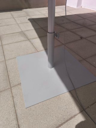 Sombrilla +pie nuevos. San Miguel 3x3m Beige