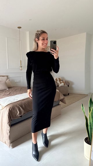 Vestido Negro Shein con hombreras sin estrenar