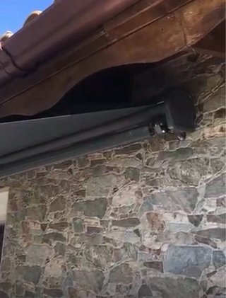 Toldo retráctil eléctrico, comprado el 20/06/2025